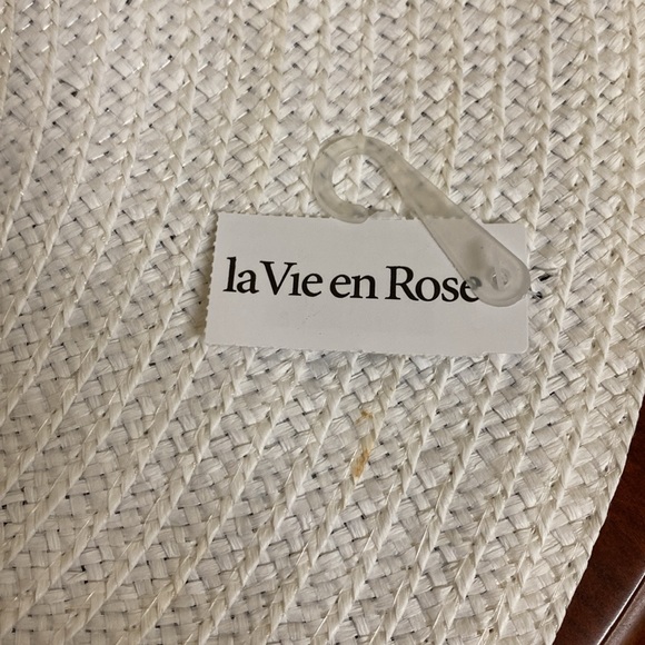 BEACH READY STRAW HAT - Picture 2 of 4